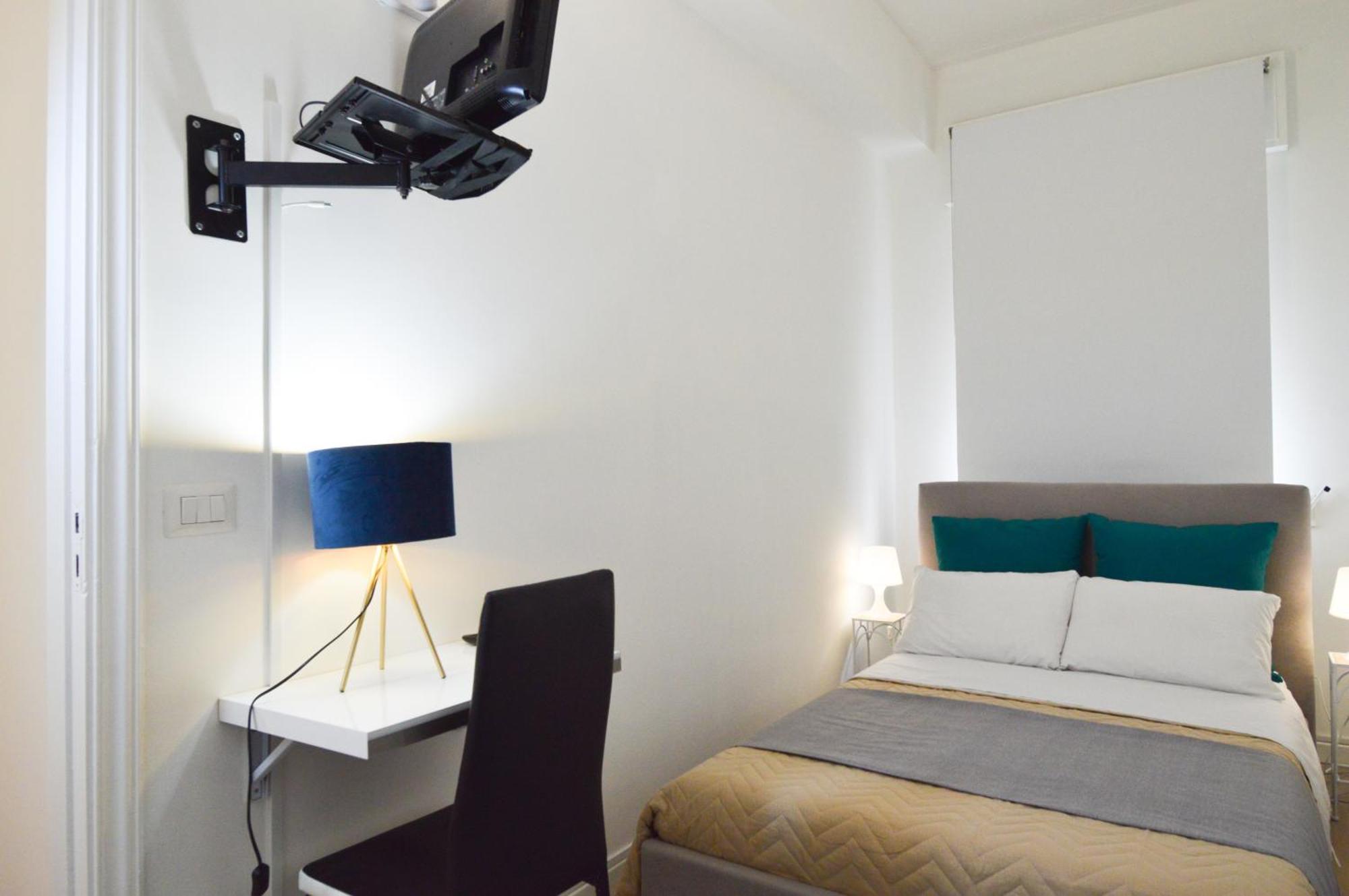 Casa Ekaterina Free Wifii - Spiaggia 200 Metri Brolo Buitenkant foto