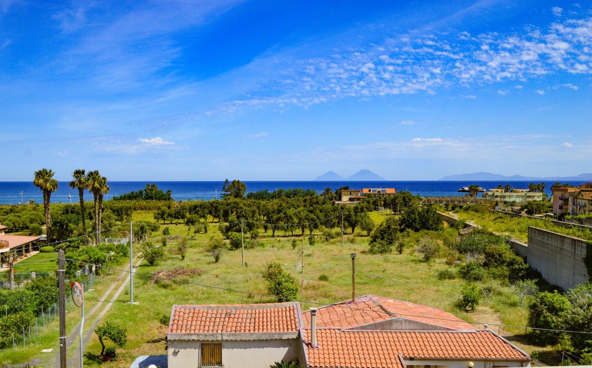Casa Ekaterina Free Wifii - Spiaggia 200 Metri Brolo Buitenkant foto